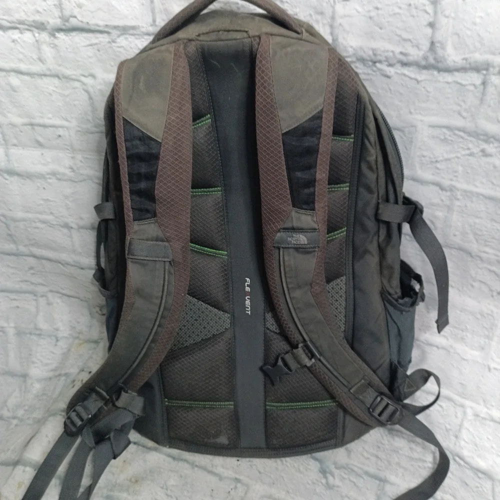 The North Face Borealis Backpack Grey Green Hiking Commuter Bag s9